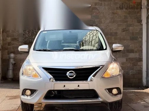 نيسان صنى 2026 فضي جديدة للبيع - 1