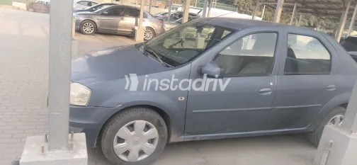 رينو لوجان 2013 أبيض مستعملة للبيع - 4