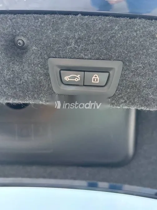 بي ام دبليو 520 2016 أزرق غامق مستعملة للبيع - 6