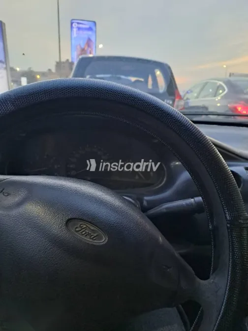 فورد اسكورت 1998 أخضر مستعملة للبيع - 8