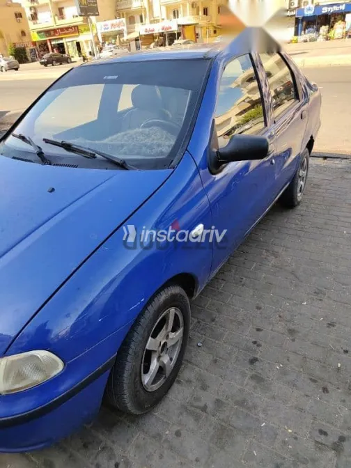 فيات سينا 2002 أزرق غامق مستعملة للبيع - 3