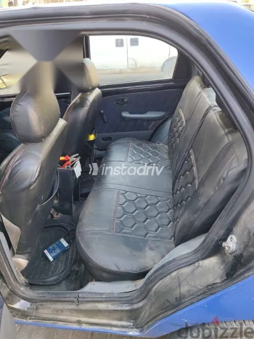 فيات سينا 2002 أزرق غامق مستعملة للبيع - 6