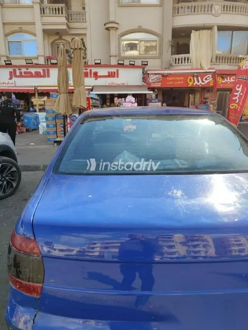 فيات سينا 2002 أزرق غامق مستعملة للبيع - 7