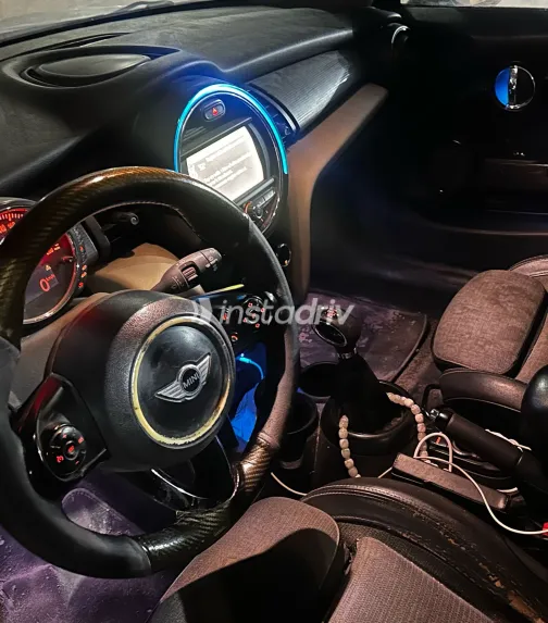 مينى كوبر 2015 أبيض مستعملة للبيع - 2