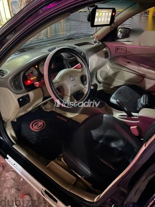 نيسان صنى 2008 أسود مستعملة للبيع - 9