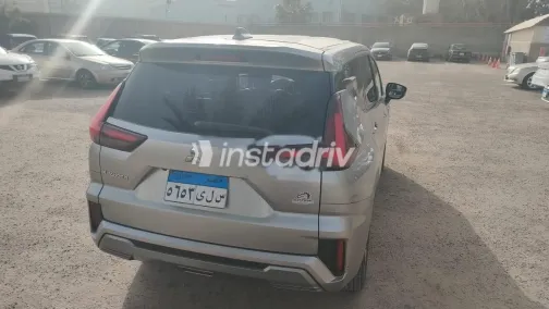 Mitsubishi Xpander 2024 Silver Used for Sale - 5