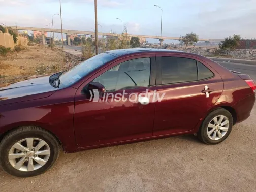Chevrolet Optra 2021 White Used for Sale - 4