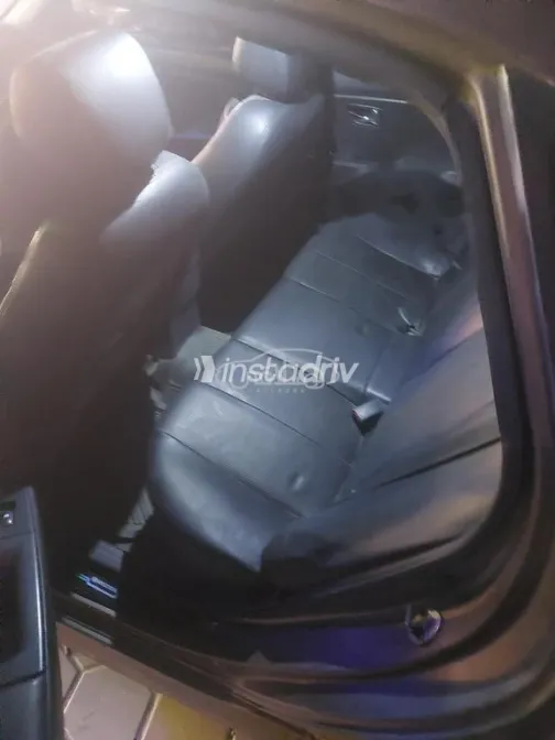 هيونداي إلنترا اتش دى 2019 برونزي مستعملة للبيع - 3