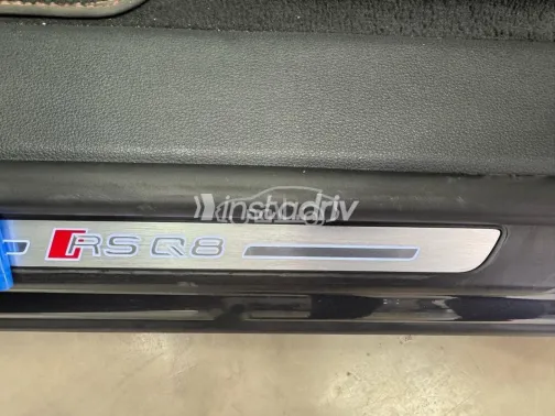 اودي Q8 2022 رمادي مستعملة للبيع - 5