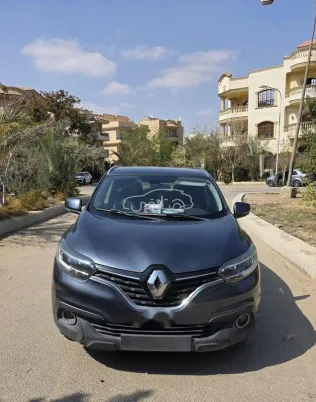 رينو كادجار 2017 أبيض مستعملة للبيع