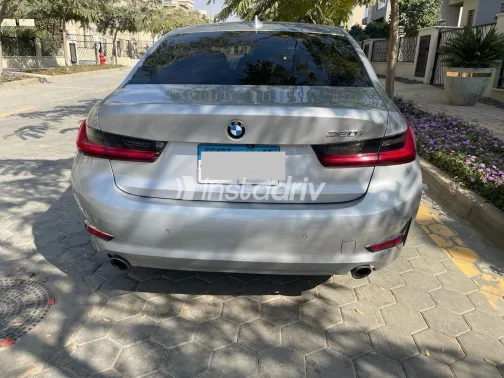 بي ام دبليو 320 2020 أبيض مستعملة للبيع - 4