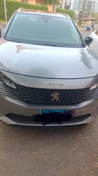 Peugeot 5008 2021 White Used for Sale