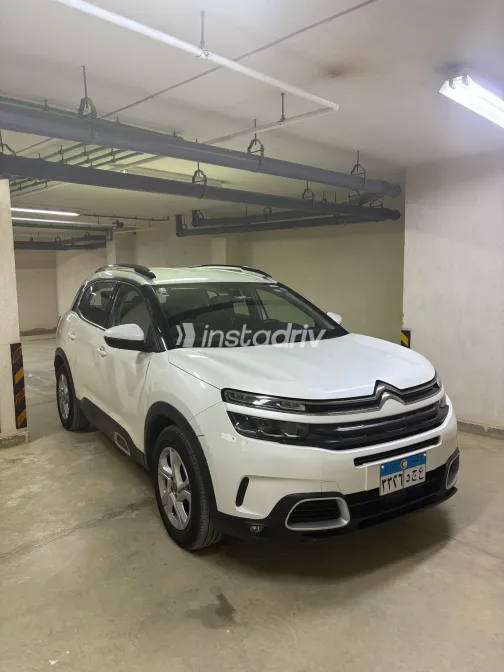 سيتروين C5 اير كروس 2023 أبيض مستعملة للبيع - 1