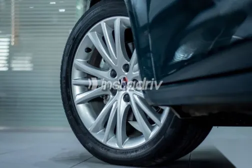 سيات ليون 2026 رمادي جديدة للبيع - 7