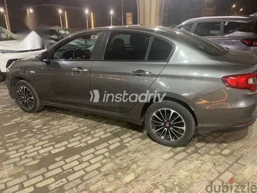 فيات تيبو 2022 رمادي مستعملة للبيع - 4