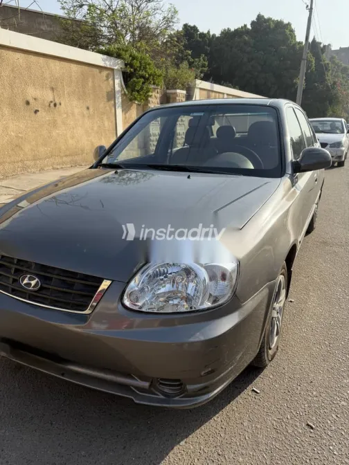 Hyundai Verna 2013 Gray Used for Sale - 2