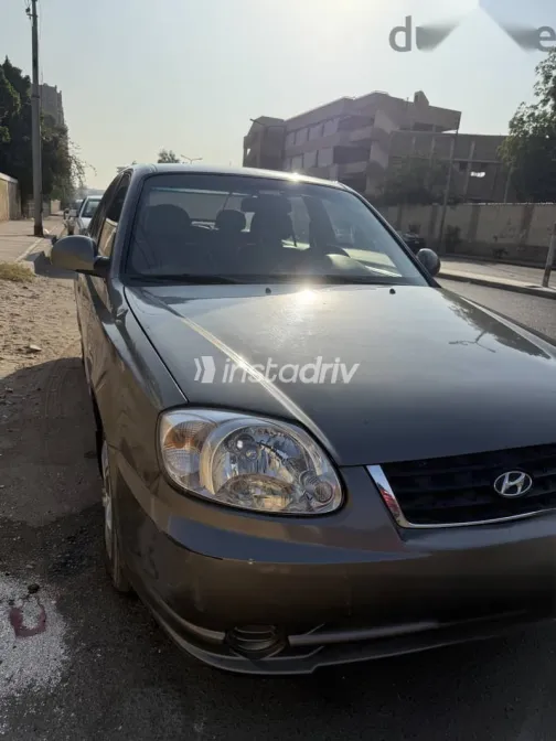 Hyundai Verna 2013 Gray Used for Sale - 8
