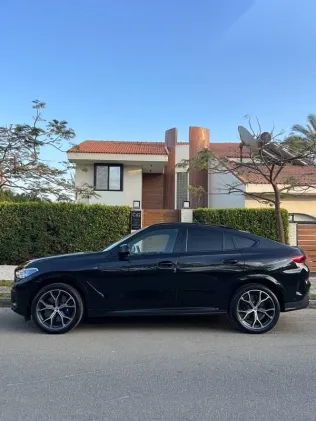 بي ام دبليو X6 2023 أسود مستعملة للبيع