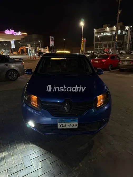 رينو لوجان 2015 أزرق غامق مستعملة للبيع - 1