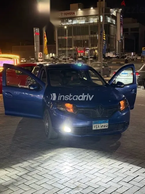 رينو لوجان 2015 أزرق غامق مستعملة للبيع - 7