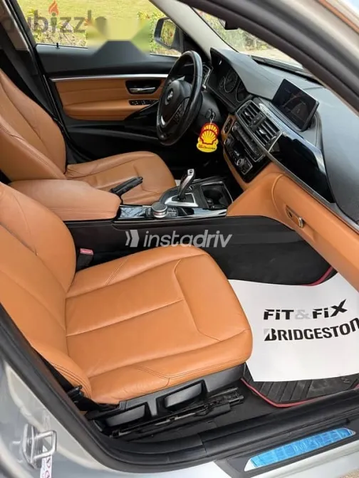 بي ام دبليو 318 2019 فضي مستعملة للبيع - 6