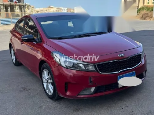 كيا سيراتو 2017 أحمر مستعملة للبيع - 8