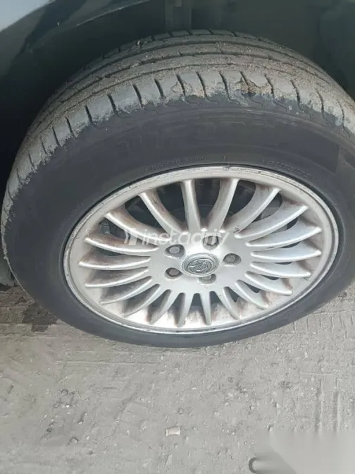 بريليانس جالينا 2010 أسود مستعملة للبيع - 2