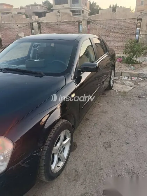 بريليانس جالينا 2010 أسود مستعملة للبيع - 4