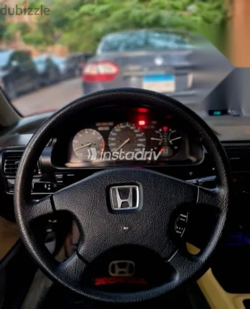 هوندا أكورد 1992 أحمر مستعملة للبيع - 8