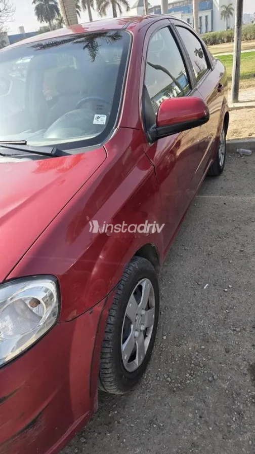 شيفروليه افيو 2013 أحمر مستعملة للبيع - 4