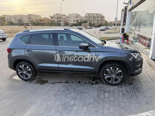 Seat Ateca 2018 Petroleum Used for Sale - 3
