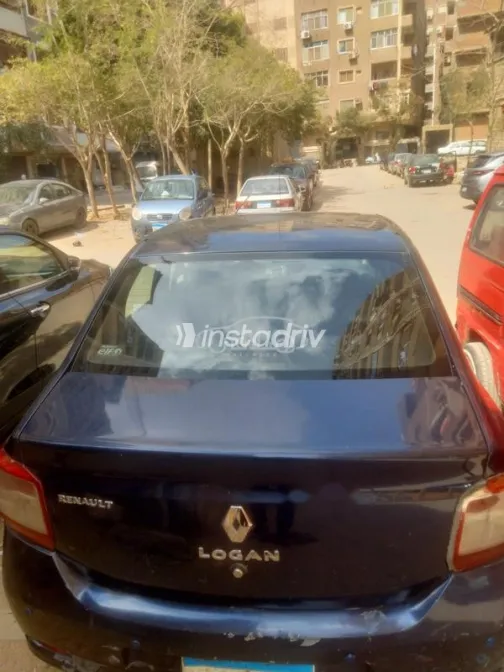 رينو لوجان 2016 أزرق غامق مستعملة للبيع - 3