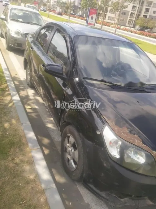 شيفروليه افيو 2017 أبيض مستعملة للبيع - 4