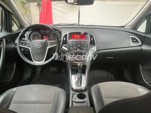 Opel Astra 2013 Black Used for Sale - 4