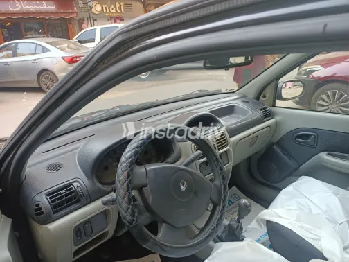 Renault Clio 2005 White Used for Sale - 4