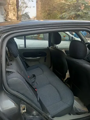 رينو كليو 2005 أبيض مستعملة للبيع