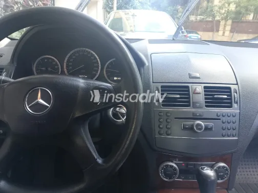 مرسيدس C 180 2010 أبيض مستعملة للبيع - 2