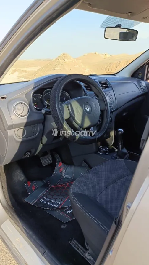 رينو سانديرو 2016 أبيض مستعملة للبيع - 6