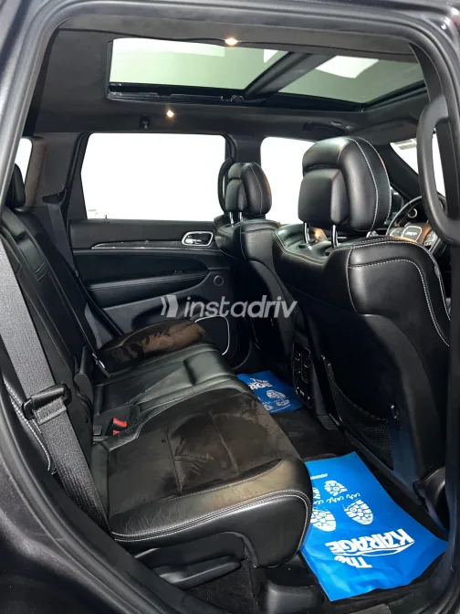 Jeep Grand Cherokee 2017 White Used for Sale - 4