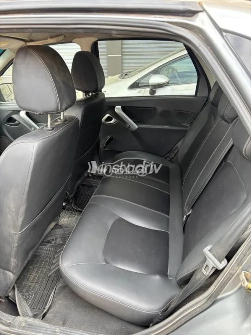 لادا جرانتا 2021 رمادي مستعملة للبيع - 2