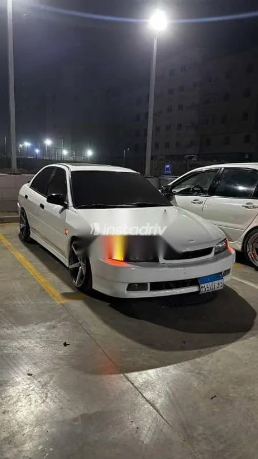 Mitsubishi Lancer 1996 White Used for Sale - 1