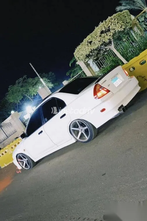 Mitsubishi Lancer 1996 White Used for Sale - 2