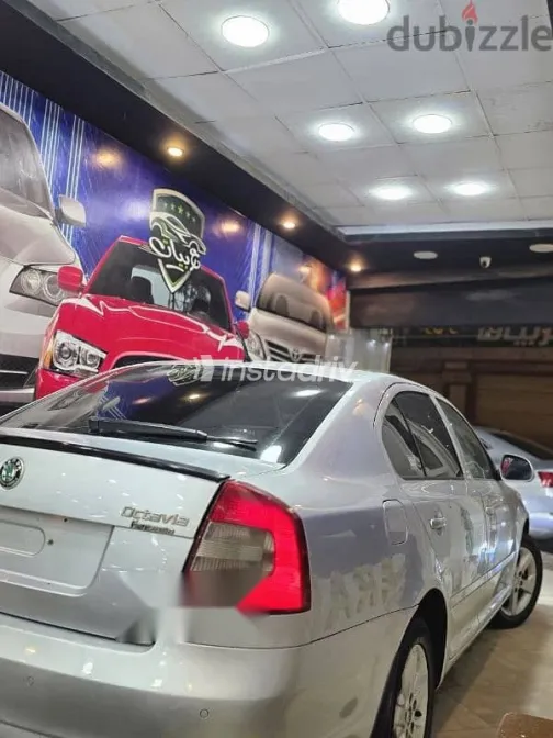 سكودا فانتازيا 2012 فضي مستعملة للبيع - 5