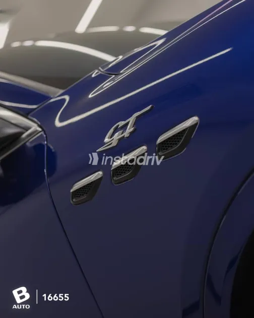 مازيراتي جريكالي 2023 أزرق غامق مستعملة للبيع - 4