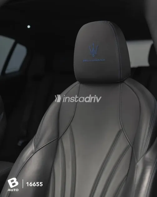 مازيراتي جريكالي 2023 أزرق غامق مستعملة للبيع - 9