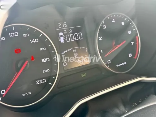 ام جى ZS 2024 أحمر مستعملة للبيع - 8