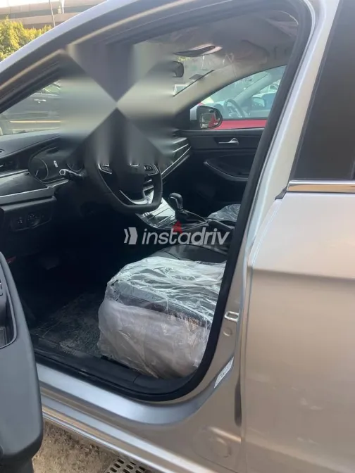 شيرى اريزو 3 2026 فضي جديدة للبيع - 3