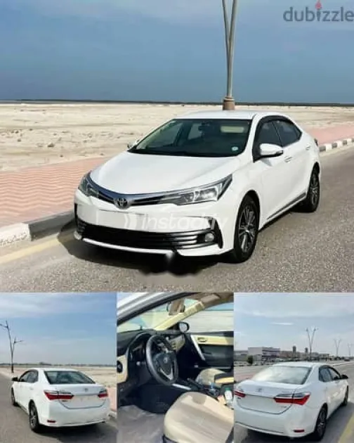 Toyota Corolla 2017 White Used for Sale - 1