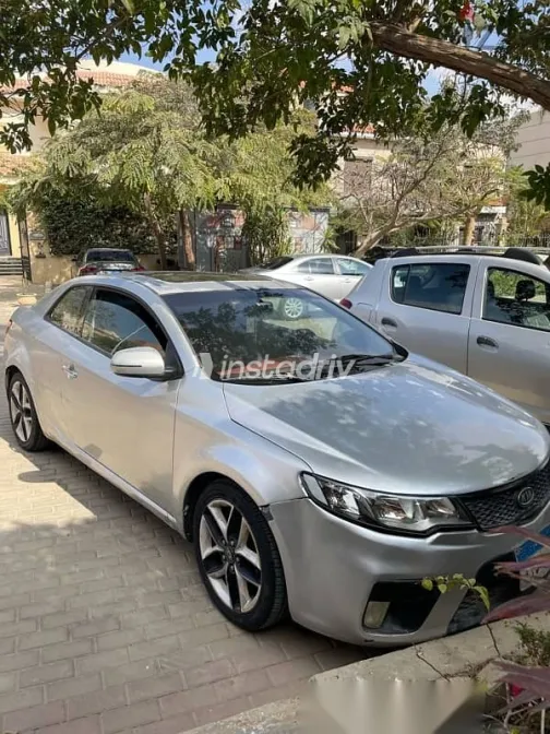 Kia Cerato 2011 Silver Used for Sale - 1