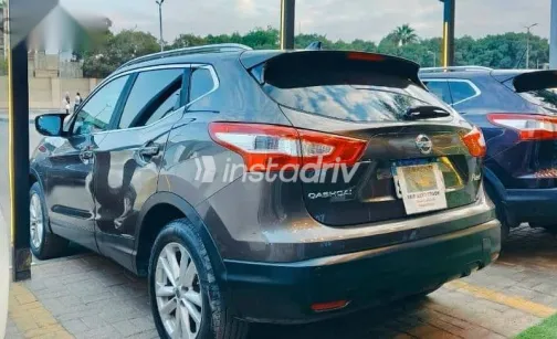 نيسان قشقاي 2017 بني مستعملة للبيع - 3